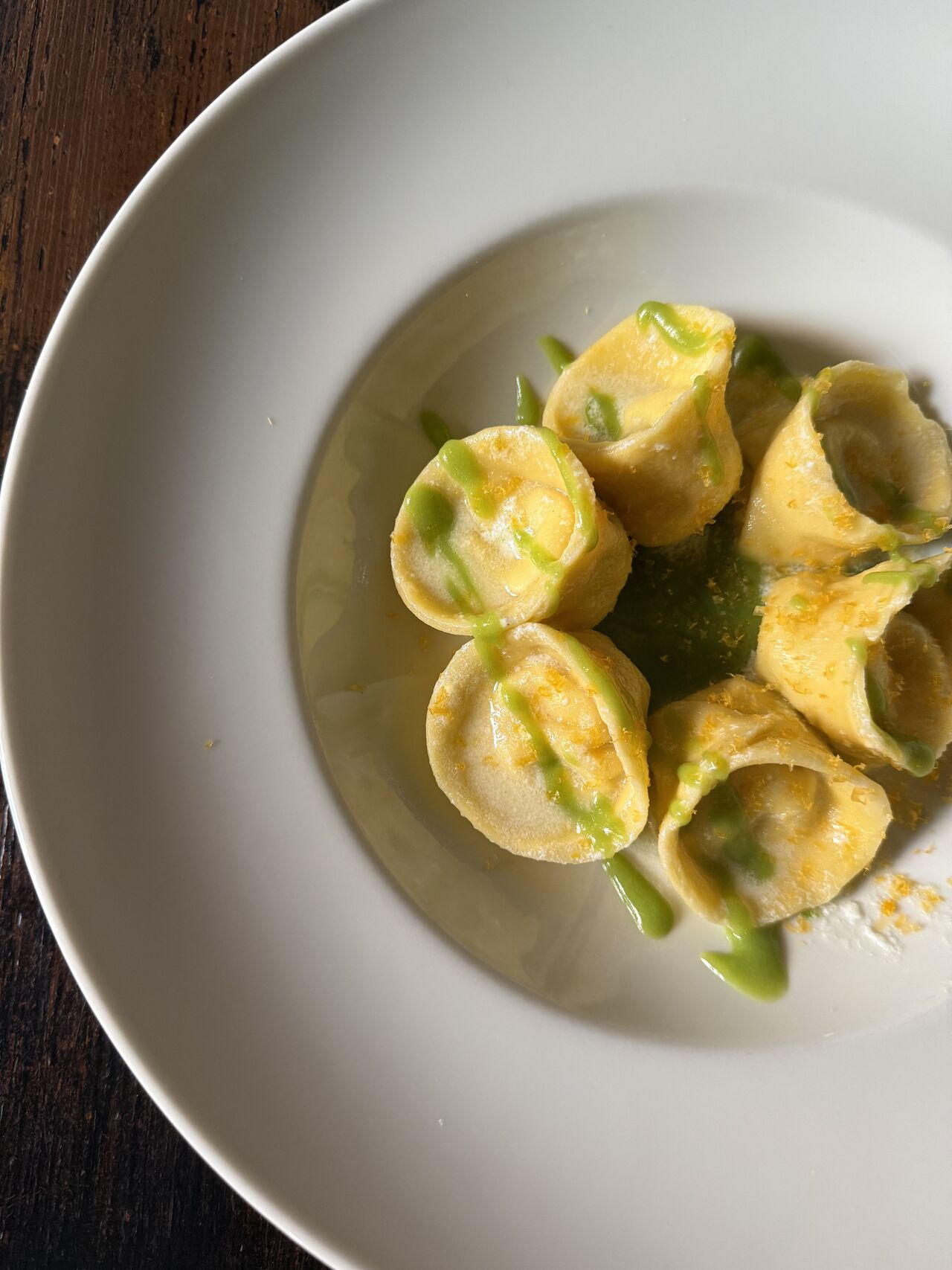 Tortelli con salsa alle erbe